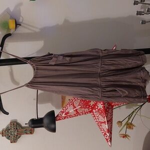 Putty gray romper with cute pockets